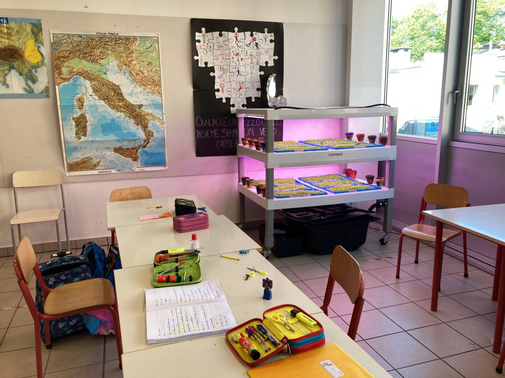 Vertical Farming Education Lab